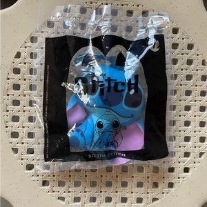 Stitch McDonald’s toy collectible 7